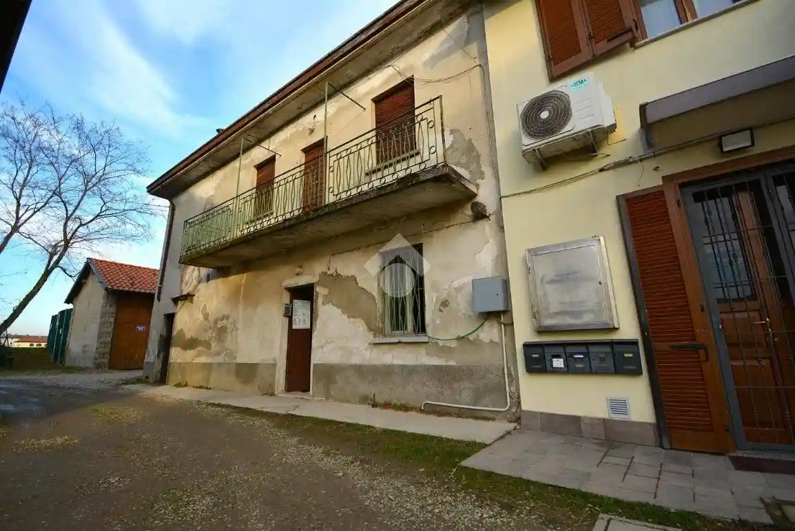 Rustico - Casale in vendita a Caponago