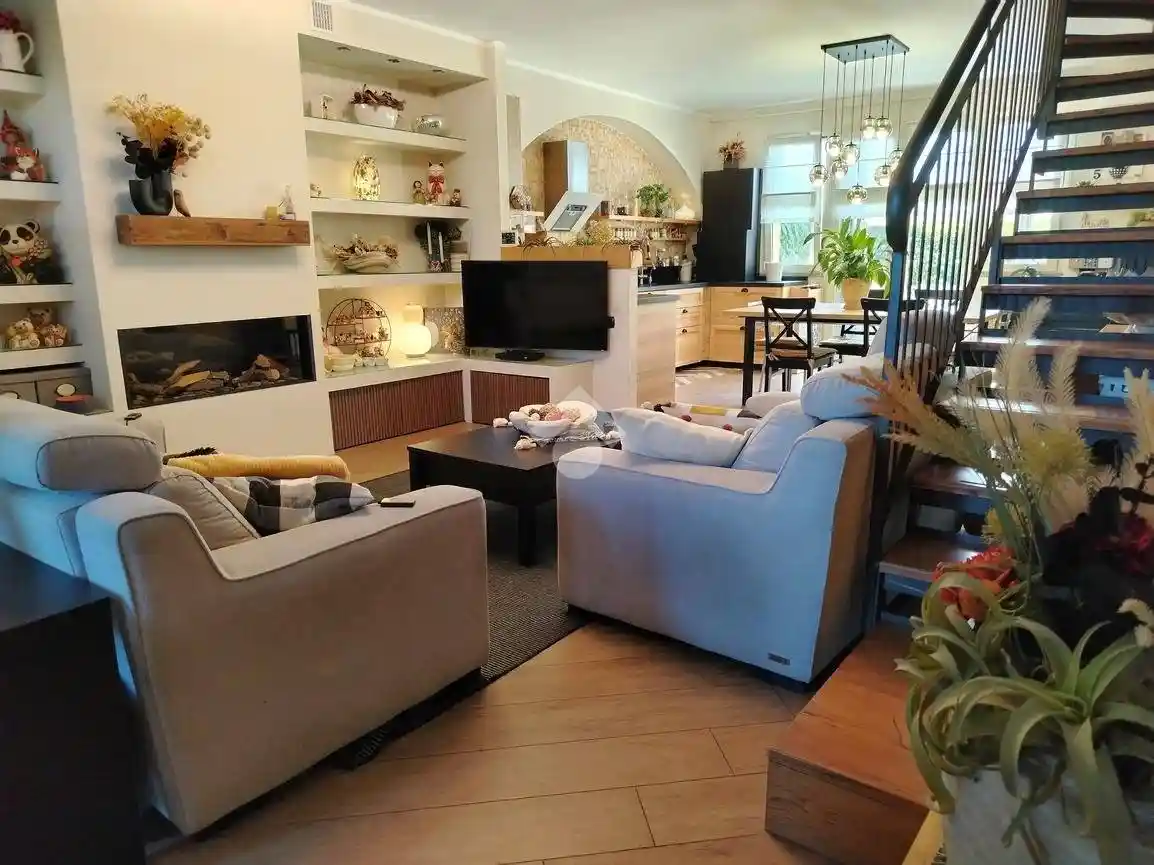 Appartamento in vendita a Parma