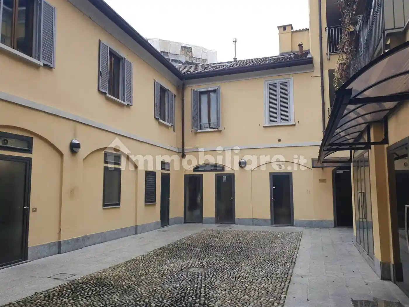 Appartamento in affitto a Monza