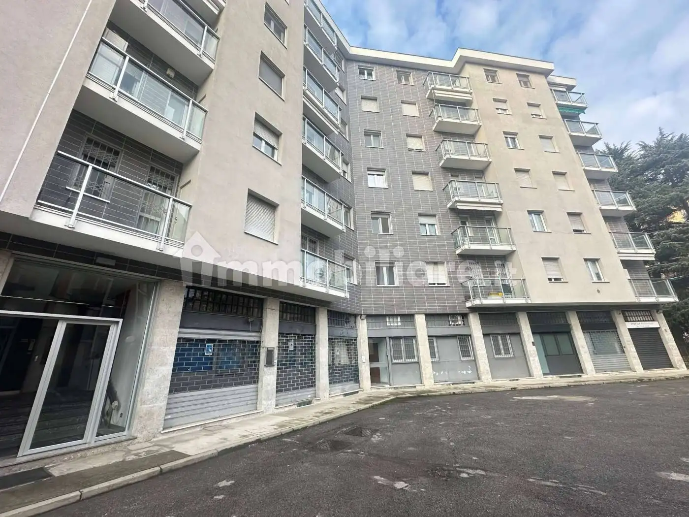 Appartamento in vendita a Milan