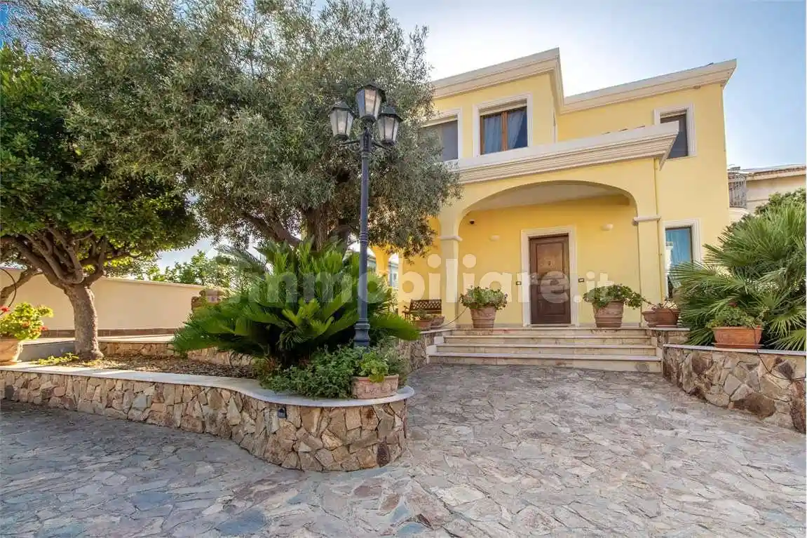 Appartamento in vendita a Cagliari