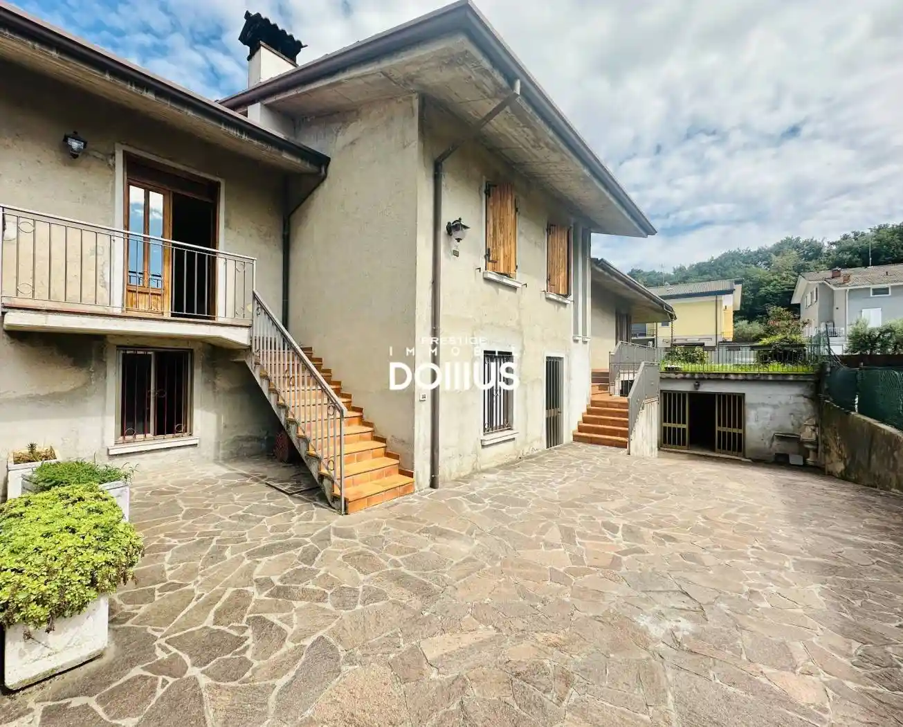 Villa in vendita a Lonato del Garda