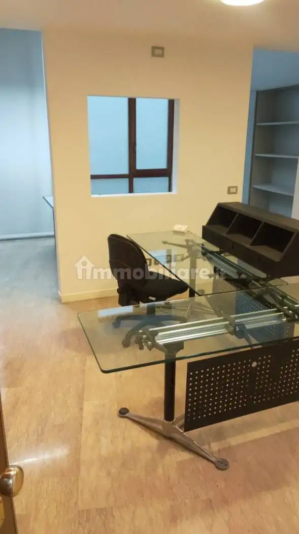 Palazzo - Edificio in vendita a Milano