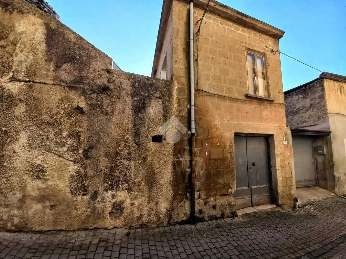 Casa indipendente in vendita a San Felice a Cancello