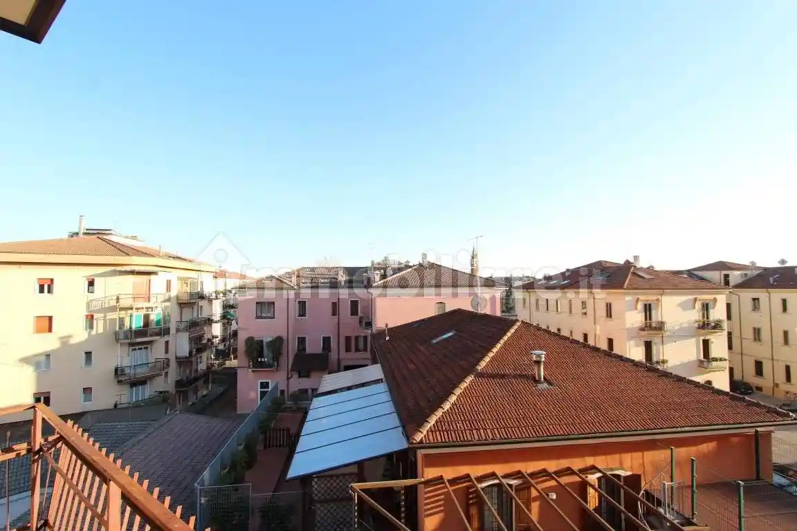 Appartamento in vendita a Verona