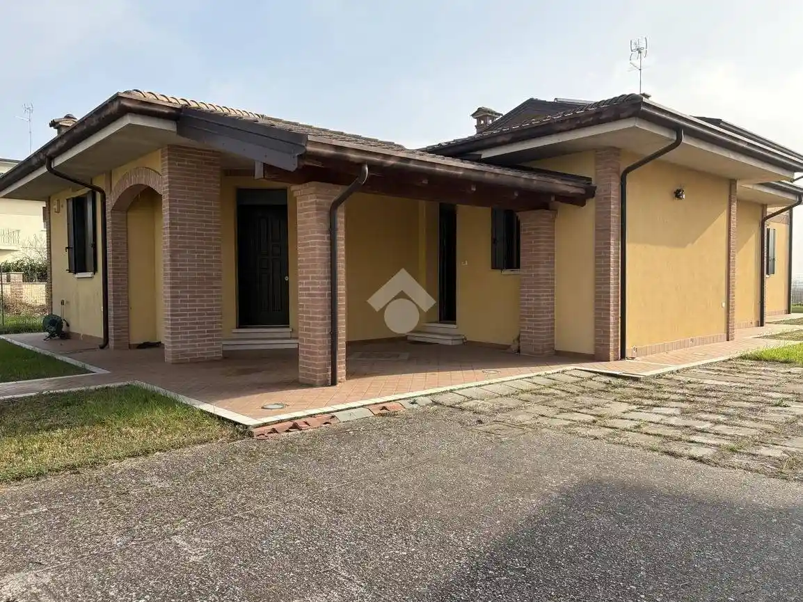 Villa in vendita a Copparo