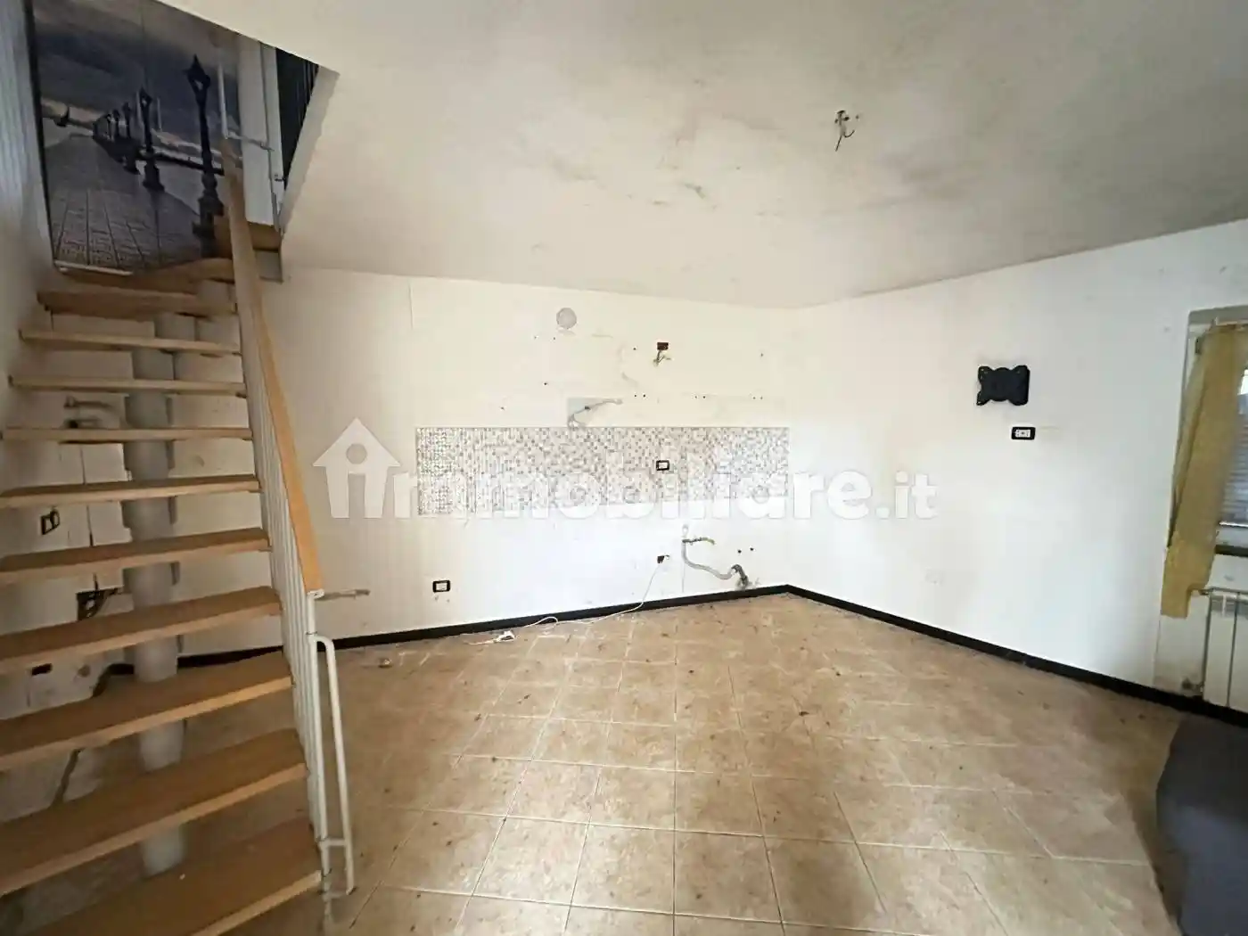 Appartamento in vendita a Vellezzo Bellini