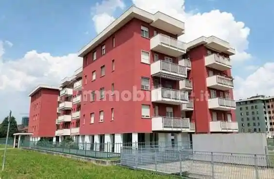 Appartamento in vendita a Garbagnate Milanese