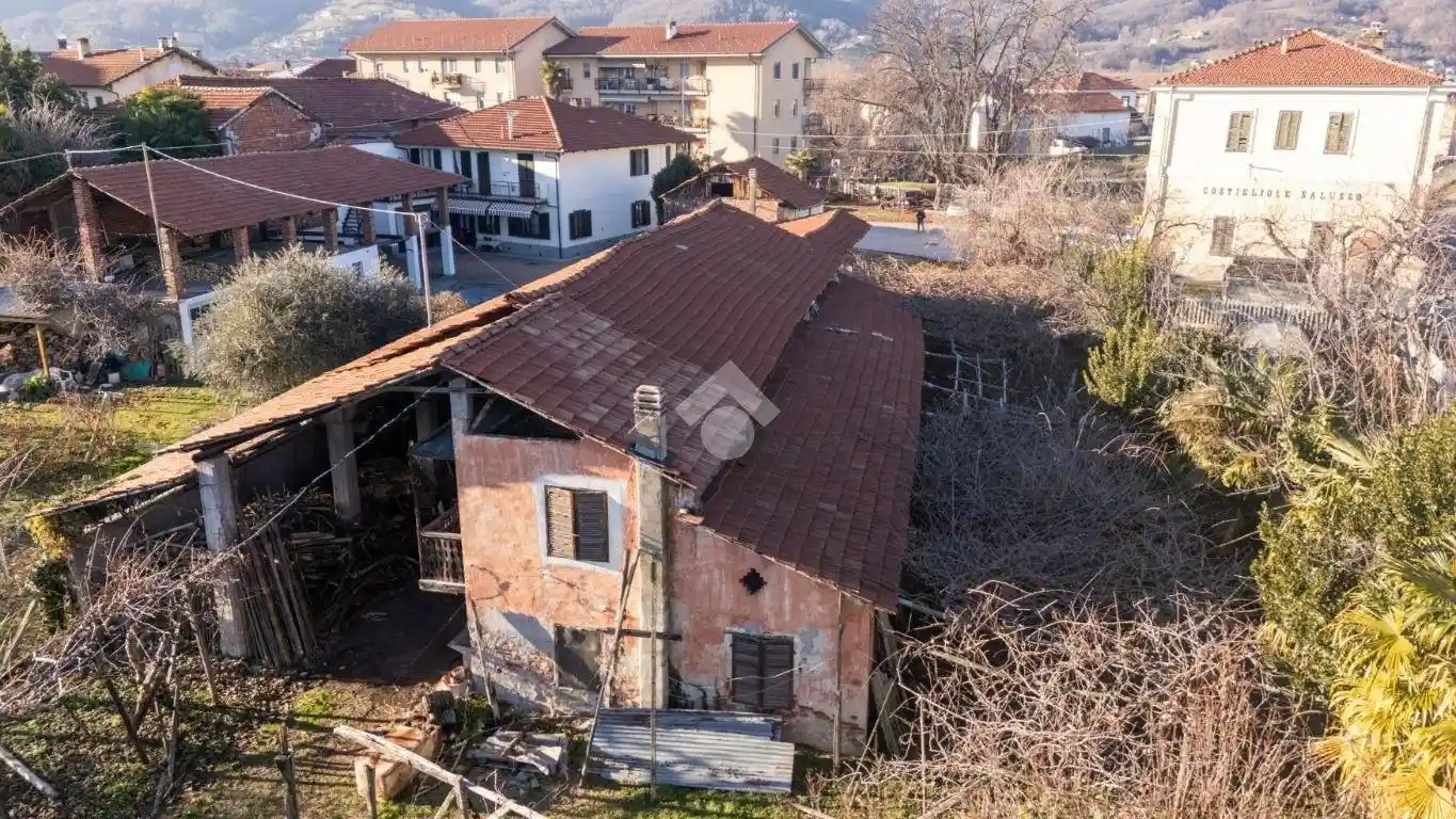 Casa indipendente in vendita a Costigliole Saluzzo