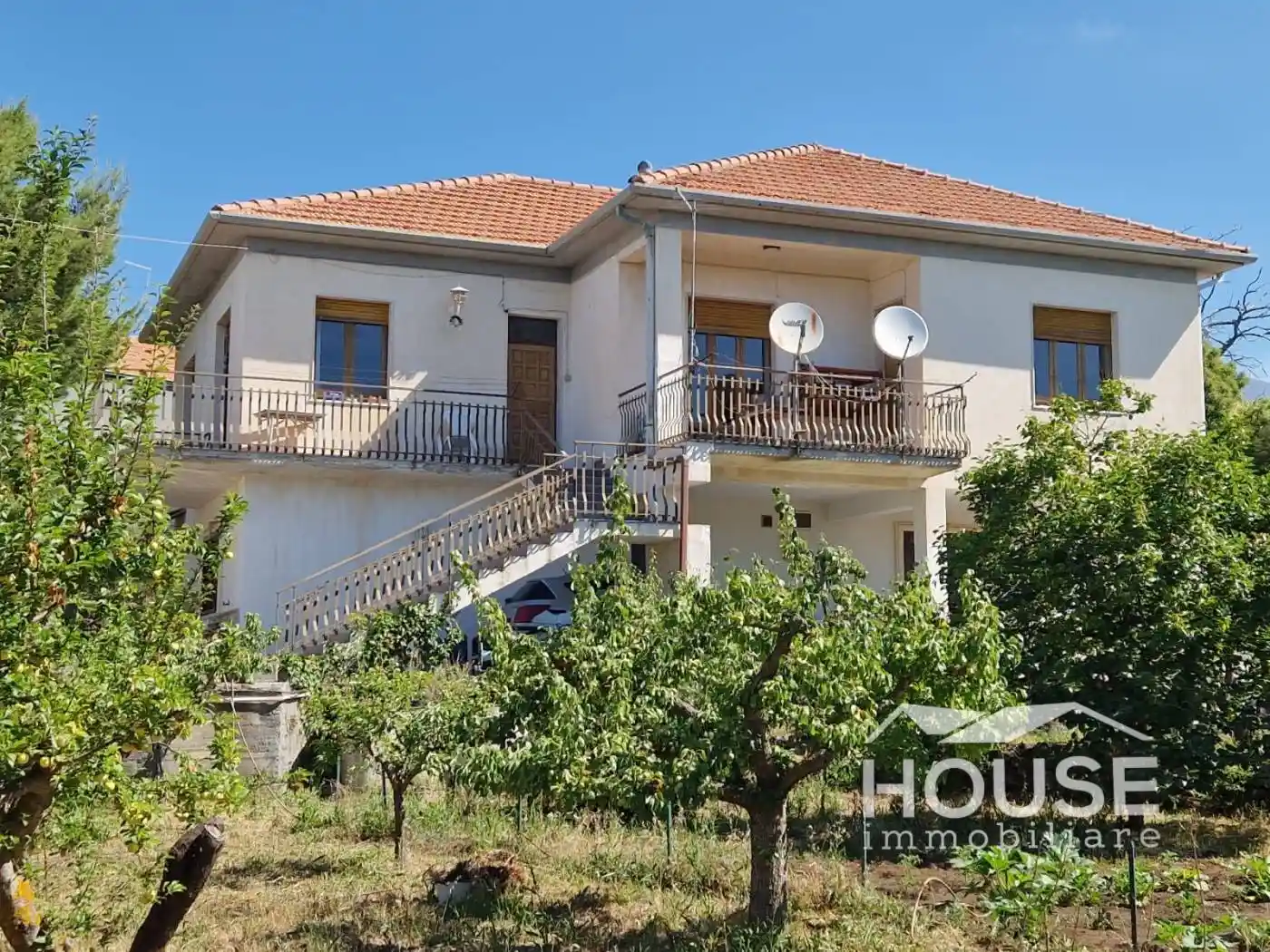 Appartamento in vendita a Ragalna