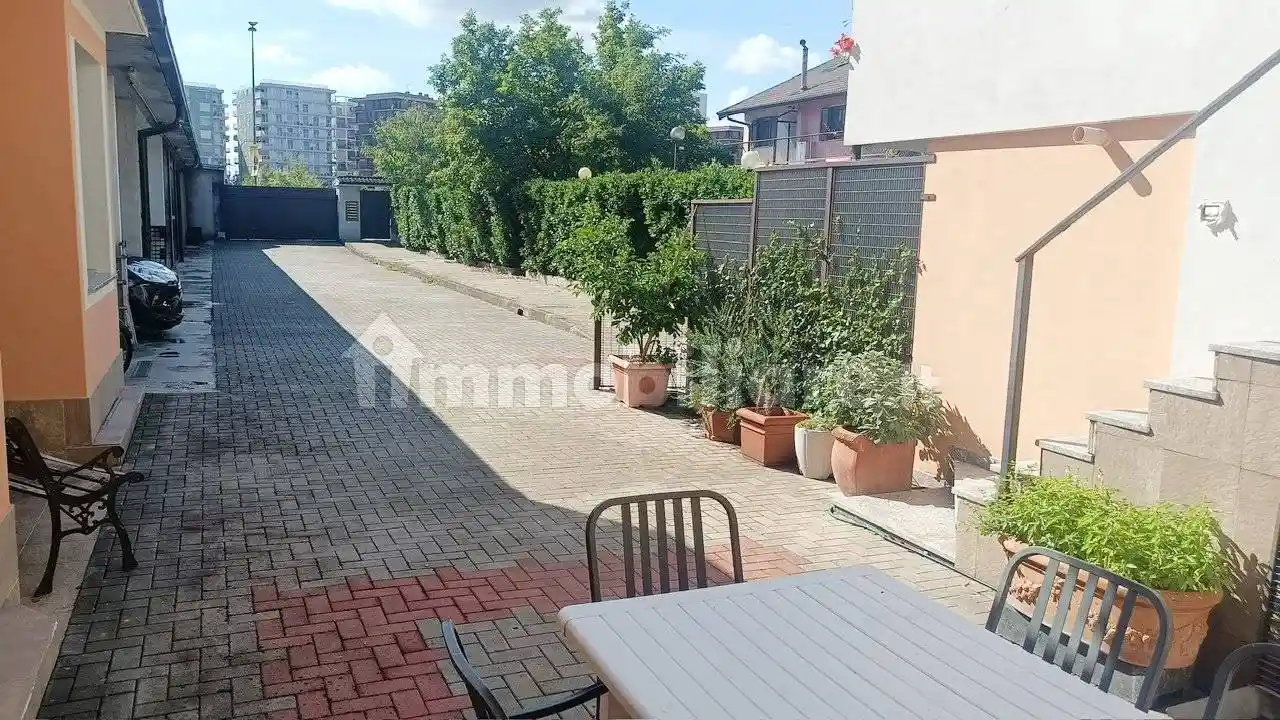 Terratetto unifamiliare via Bisceglie, Bisceglie, Milano - foto 4