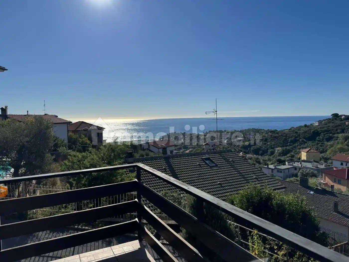 Appartamento in vendita a Varazze