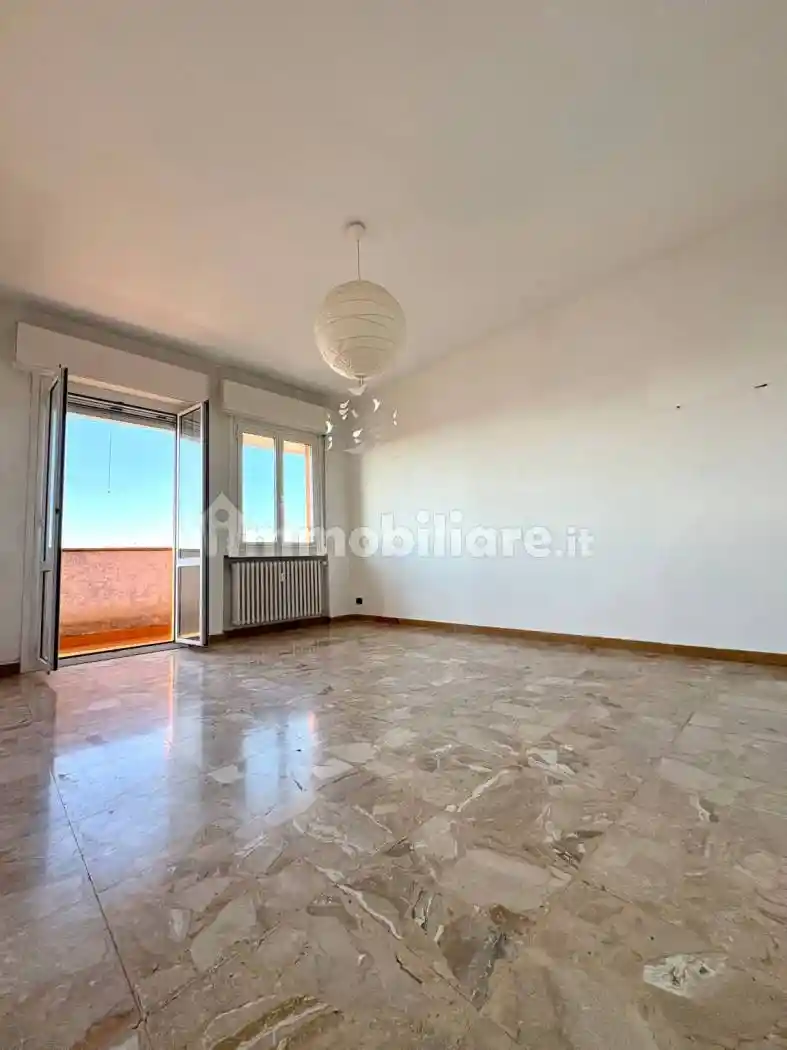 Appartamento in vendita a Modena