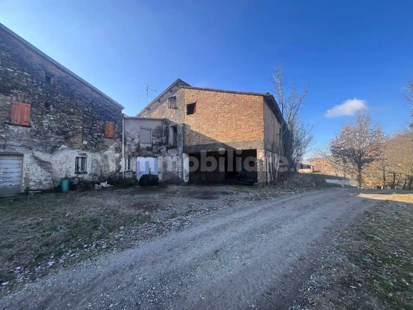 Rustico - Casale in vendita a Medesano