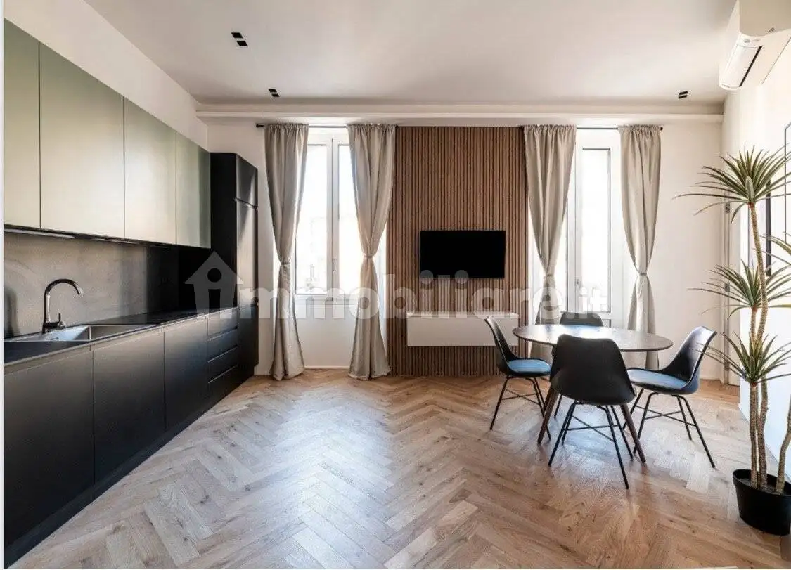 Appartamento in vendita a Milan