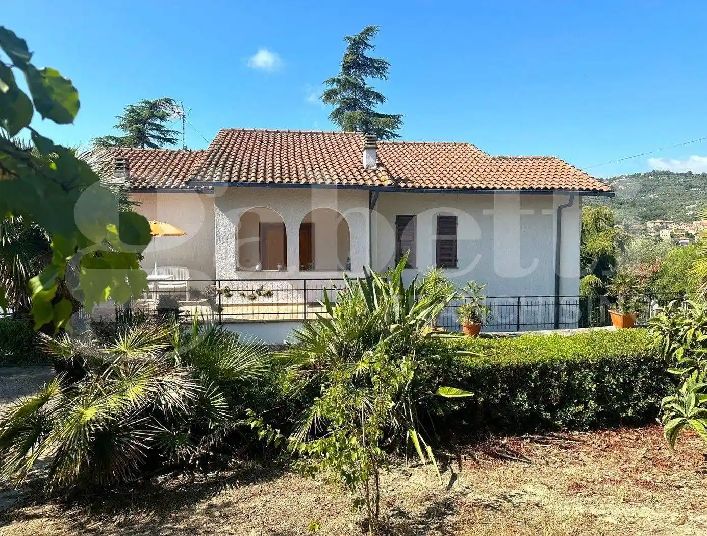 Villa in vendita a Imperia