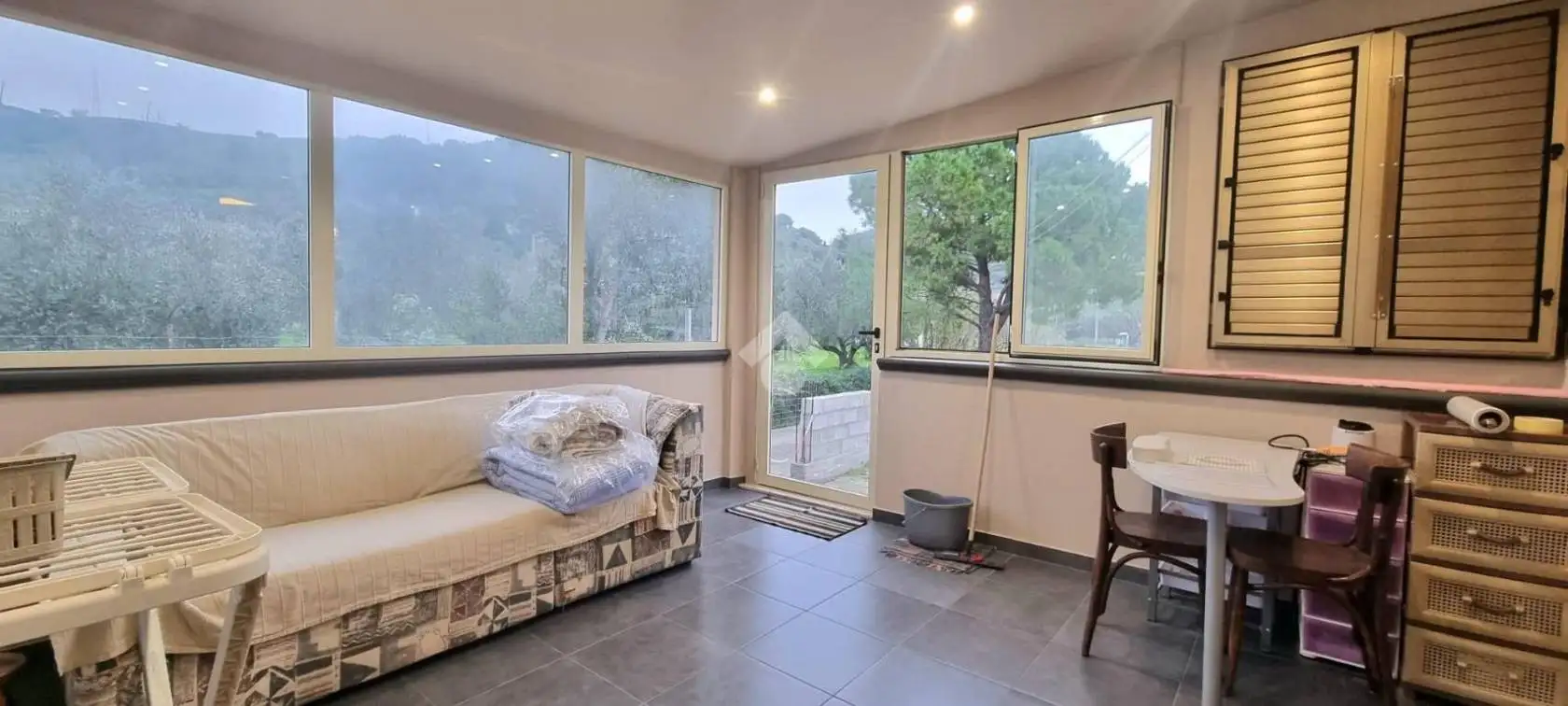 Casa indipendente in vendita a Borgia