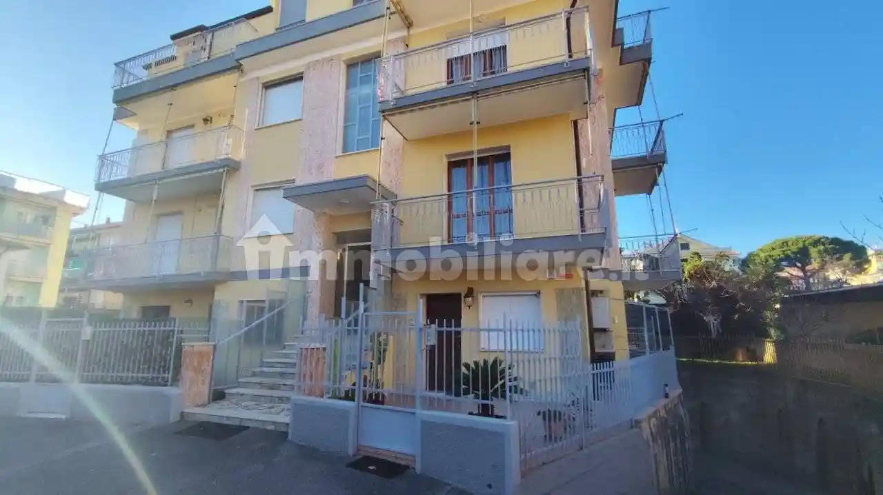 Appartamento in vendita a Loano