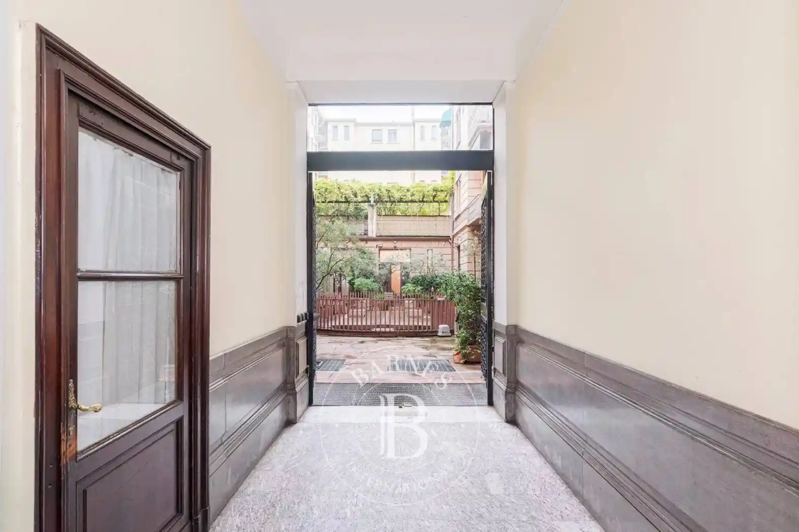 Appartamento buono stato, primo piano, Indipendenza, Milano - foto 3