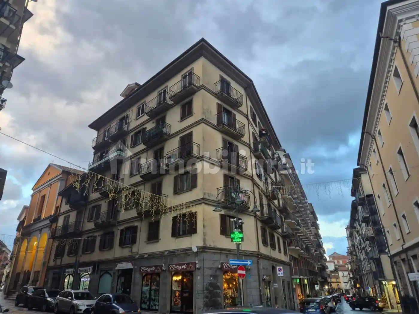 Open space via Giuseppe Nappi 1, Centro Storico, Avellino - foto 2