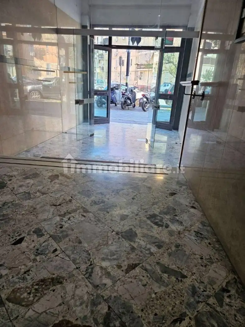 Appartamento in affitto a Napoli