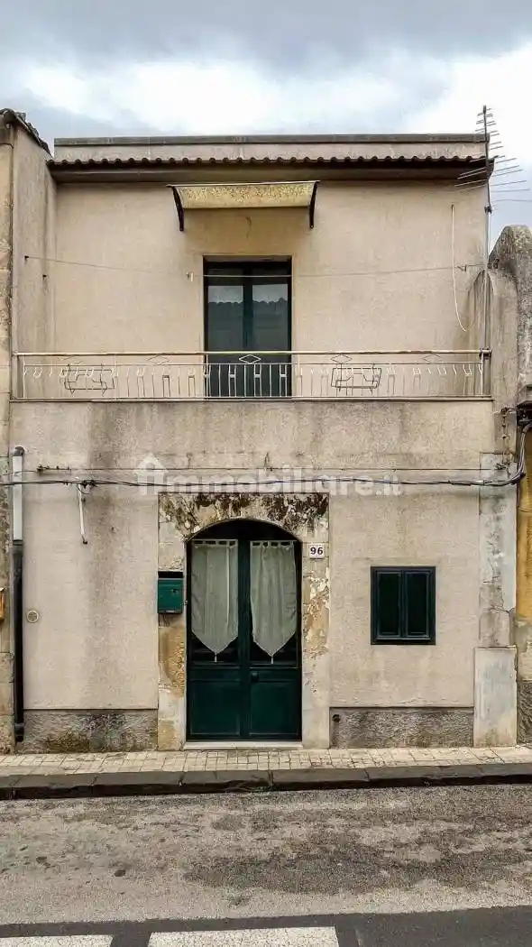 Casa indipendente in vendita a Palazzolo Acreide
