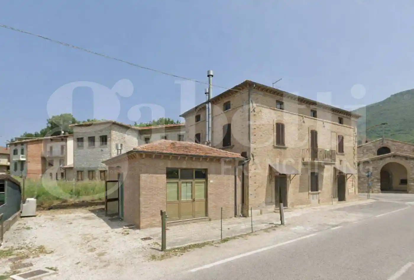 Palazzo - Edificio in vendita a Gubbio