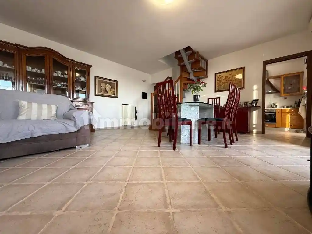 Appartamento in vendita a Zelo Buon Persico