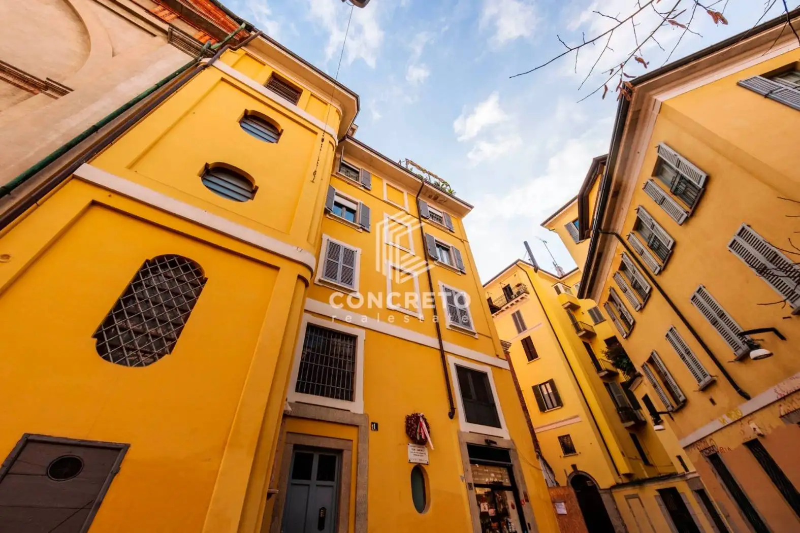 Palazzo - Edificio in vendita a Milan