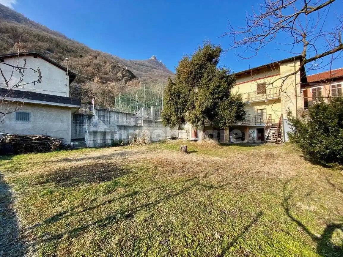 Villa in vendita a Sant'Ambrogio di Torino