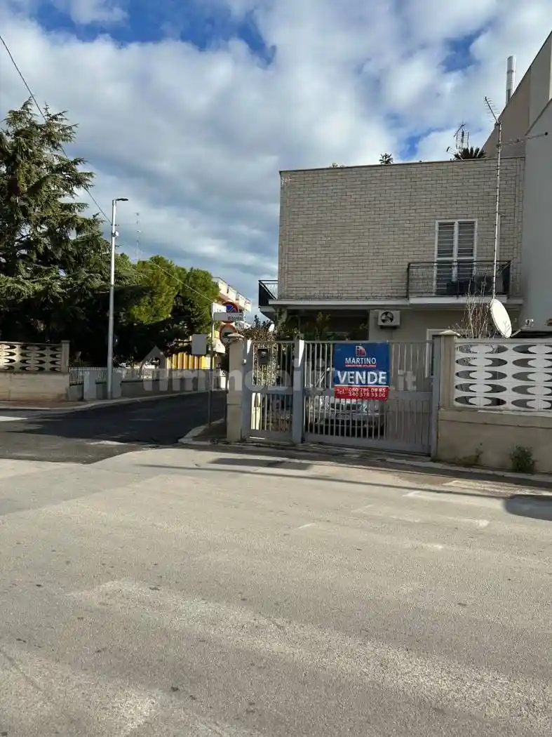 Appartamento in vendita a Modugno