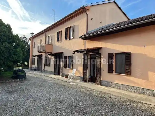 Villa in vendita a Alessandria