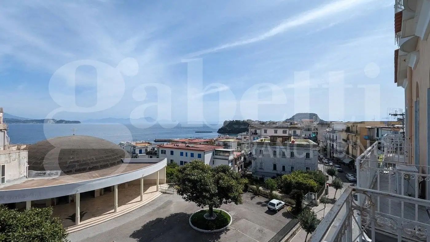 Appartamento in vendita a Bacoli