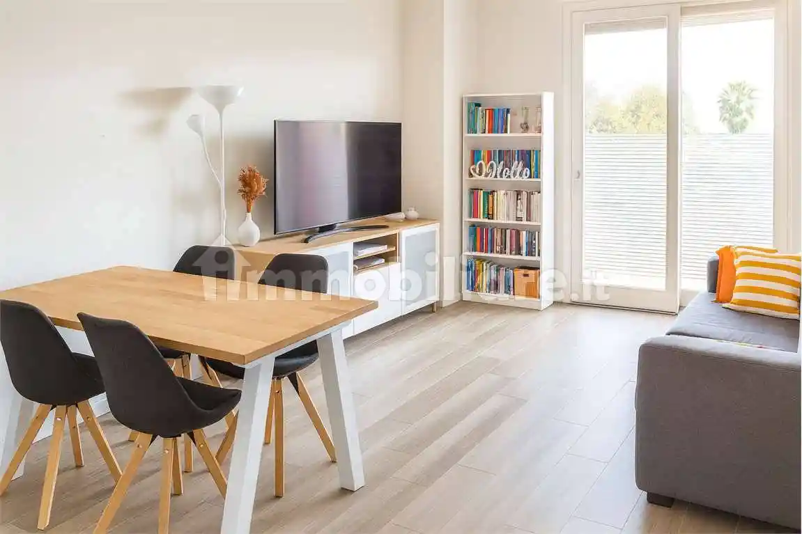 Appartamento in vendita a Desenzano del Garda