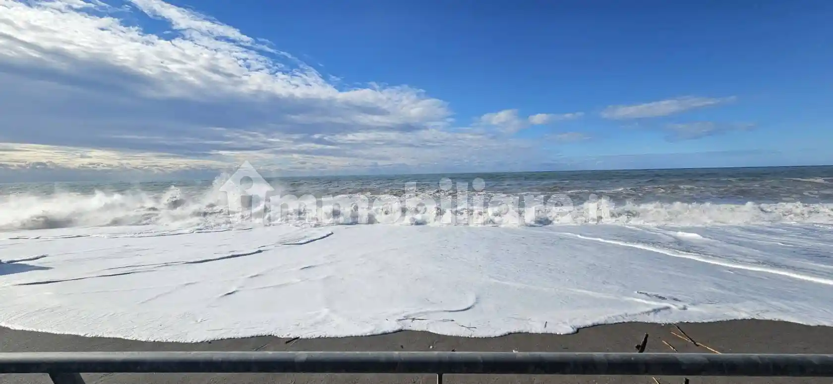 Quadrilocale Lungomare Col. Francesco Sirimarco 92, Tortora Marina, Tortora - foto 4