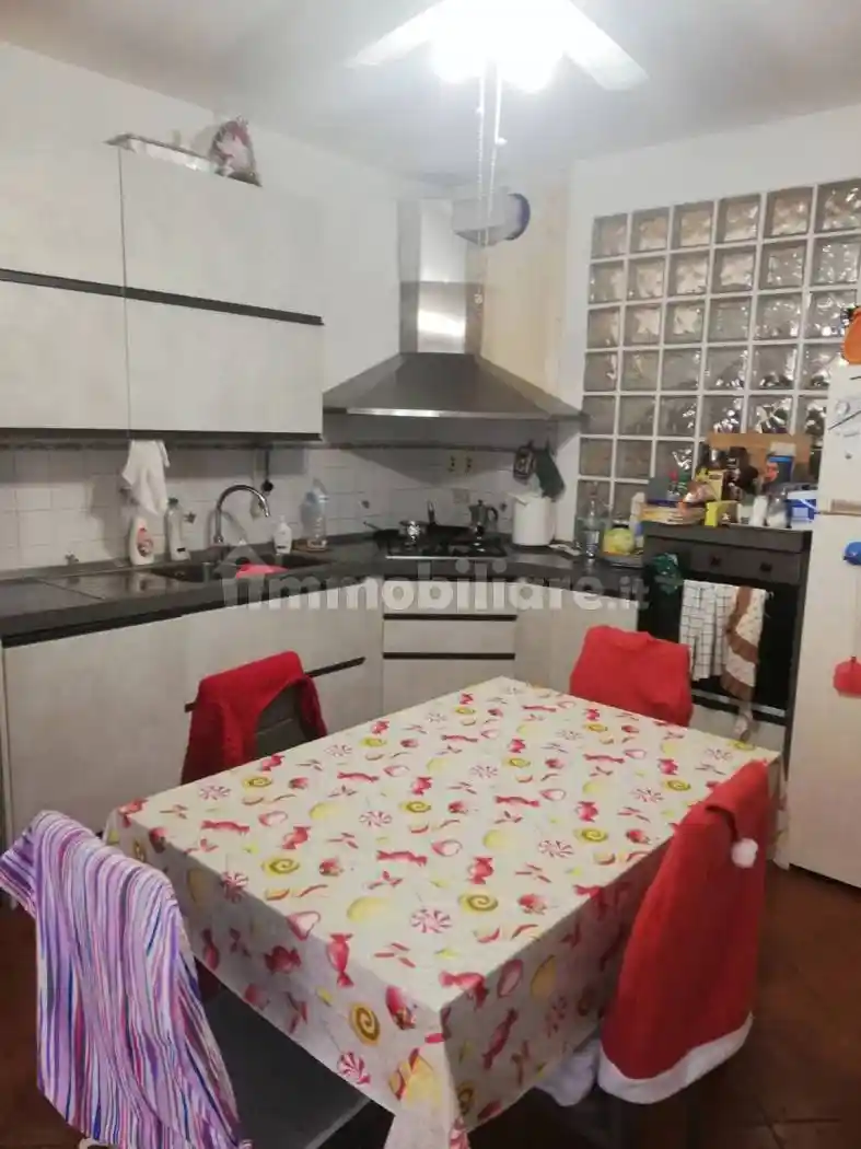 Appartamento in vendita a Livorno