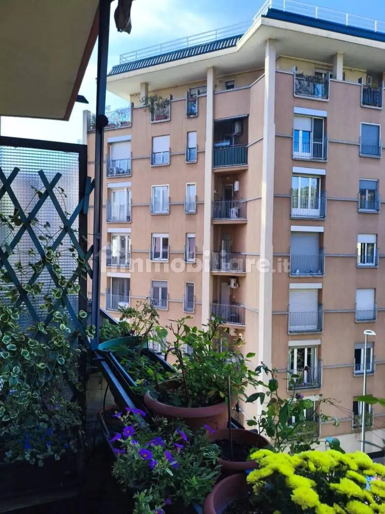 Appartamento in vendita a Milan