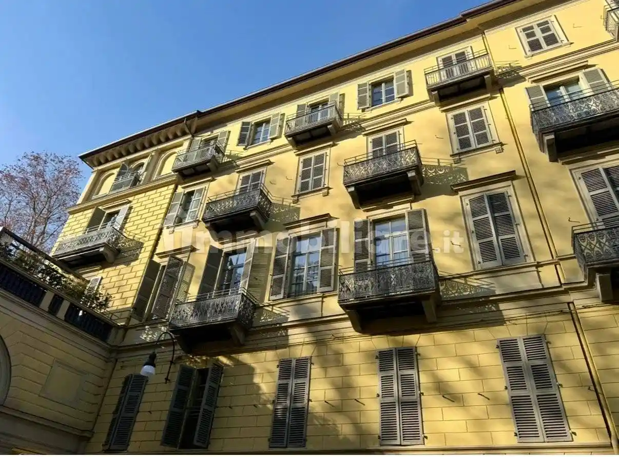 Appartamento in vendita a Torino