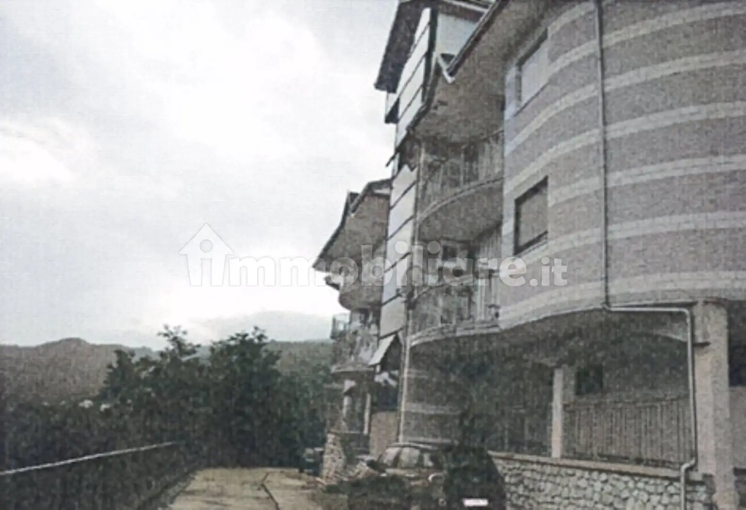 Appartamento in vendita a Taverna