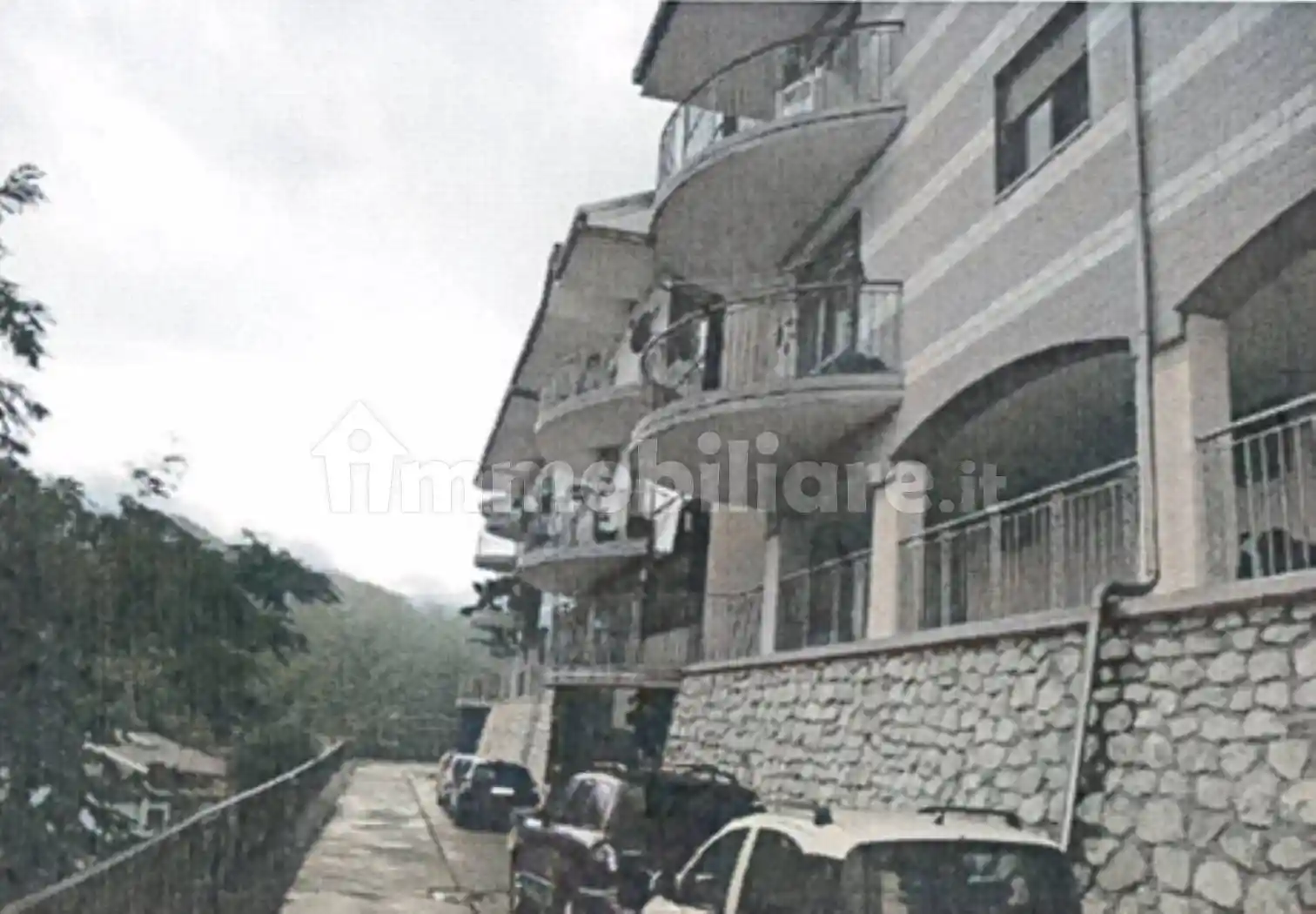 Appartamento all'asta viale 1 Maggio, Taverna - foto 3