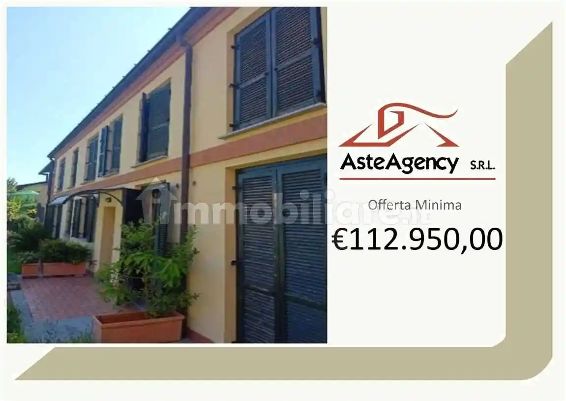 Appartamento in vendita a Varano Borghi