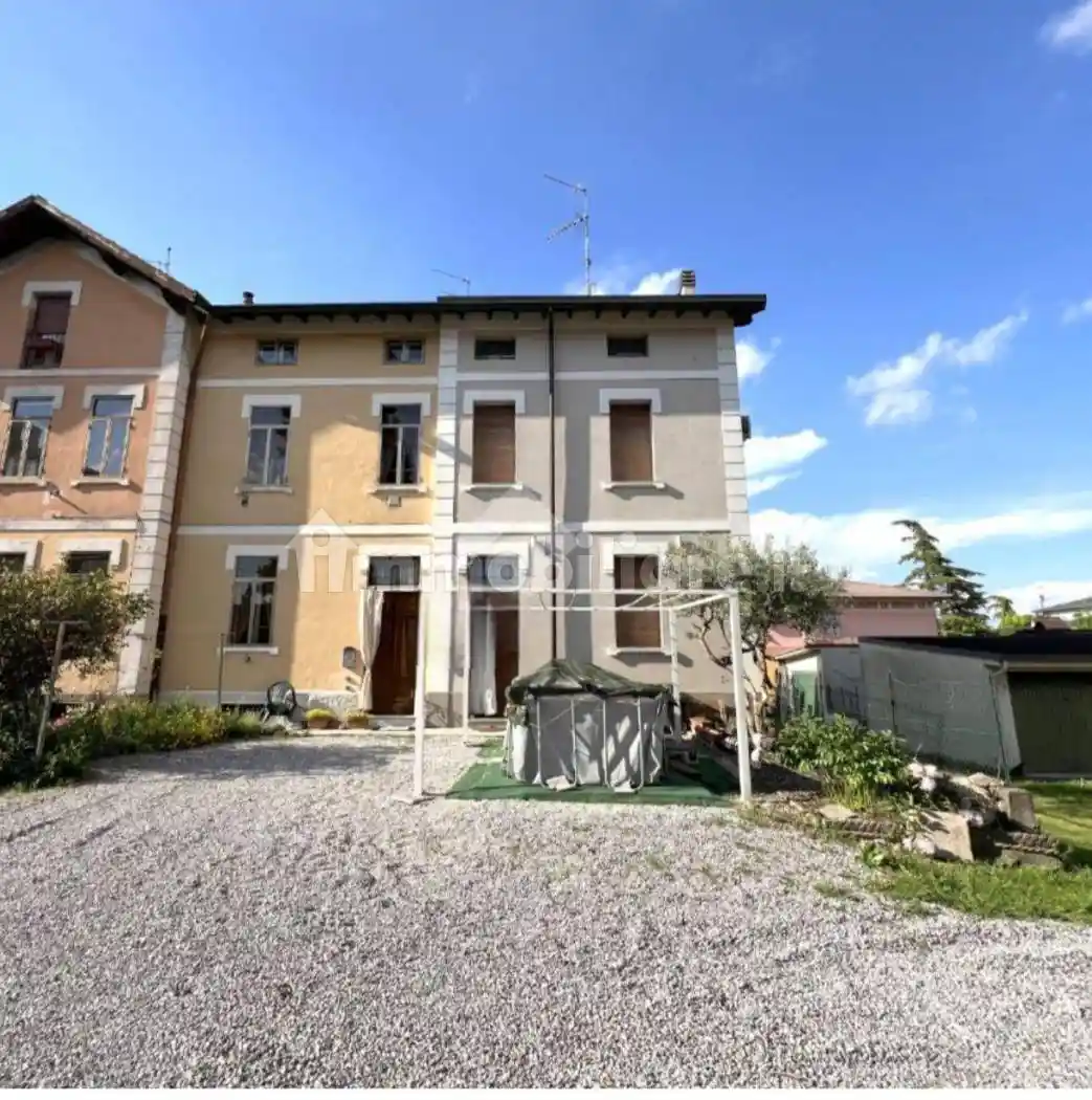 Villetta a schiera in vendita a Asola