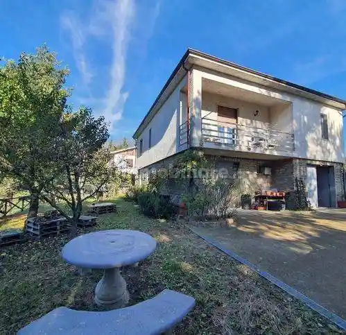 Villa in vendita a Roccaverano