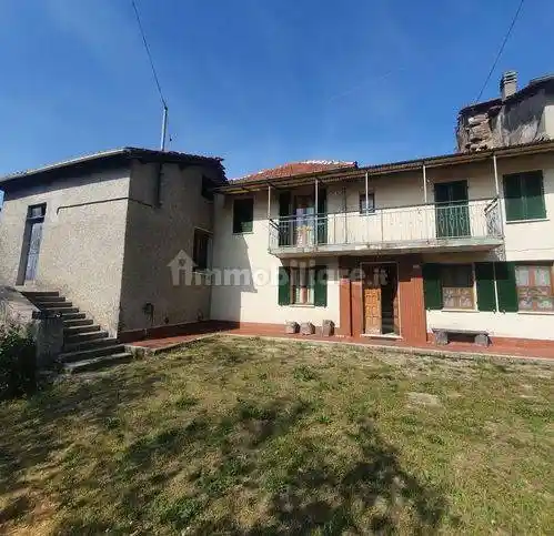 Villa in vendita a Monastero Bormida