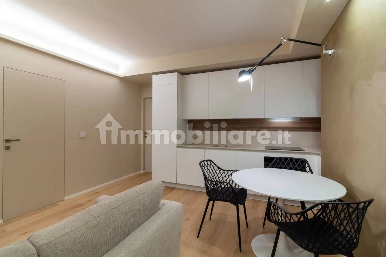 Appartamento in vendita a Milan