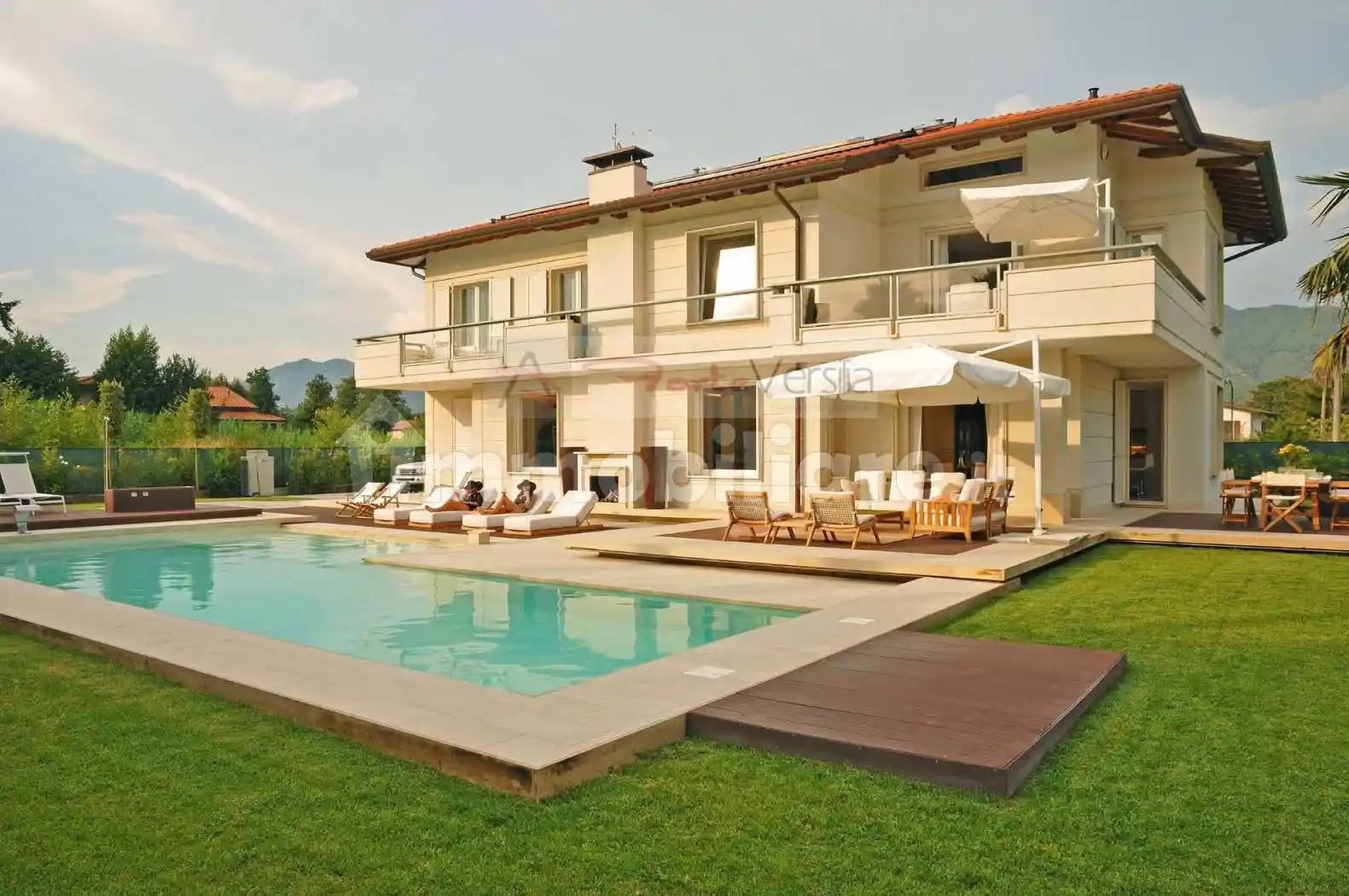 Villa in affitto a Forte dei Marmi