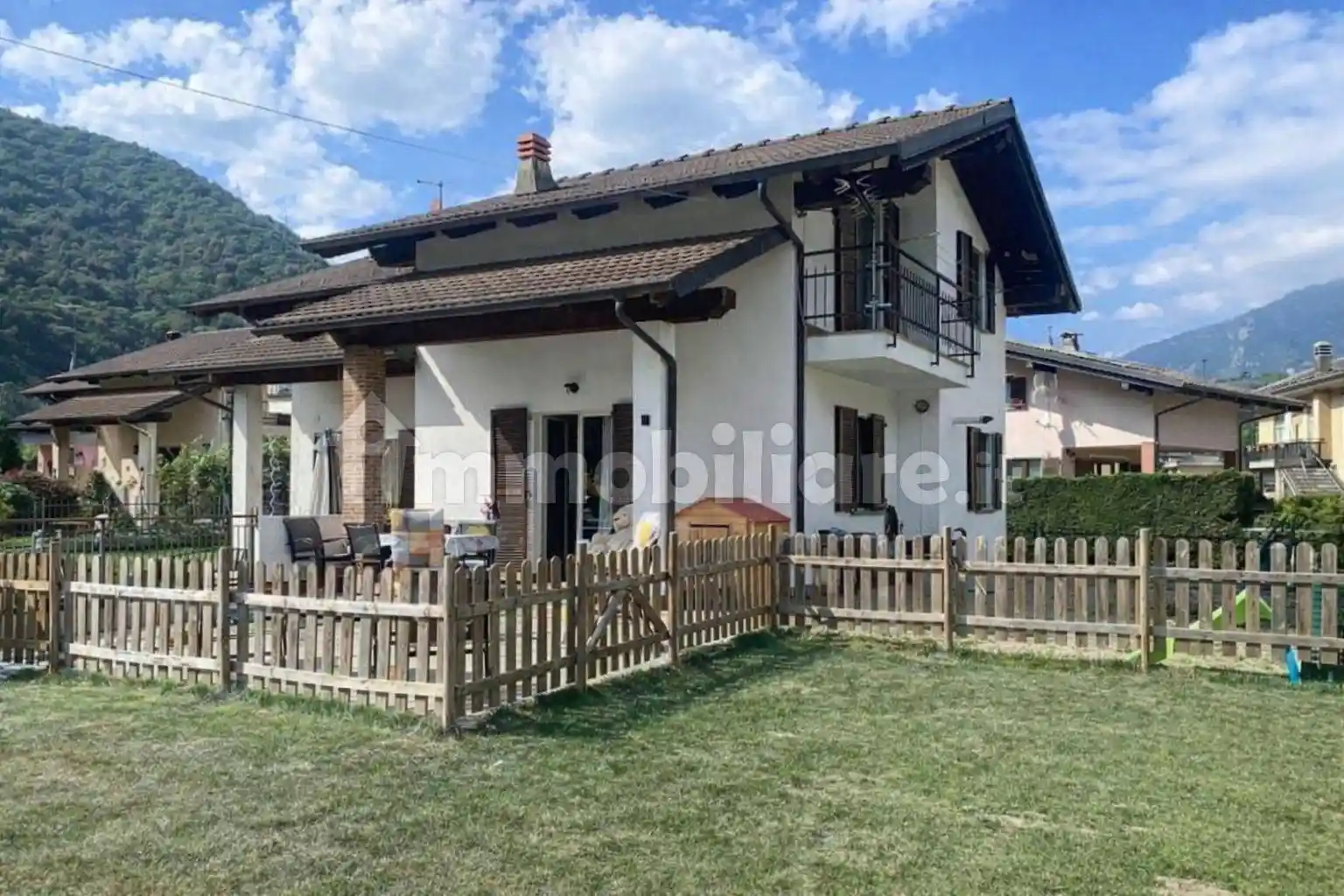 Villetta a schiera in vendita a Inverso Pinasca