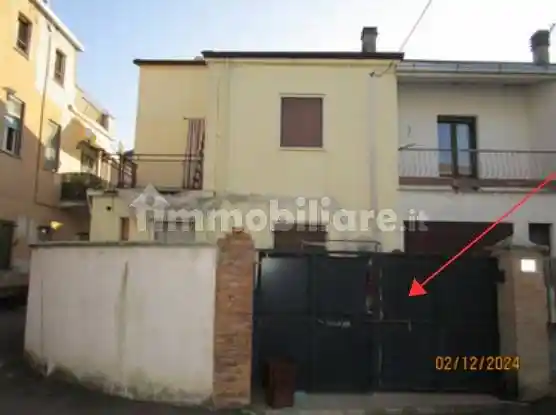 Casa indipendente in vendita a Viadana