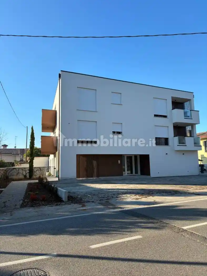 Appartamento in vendita a Salgareda