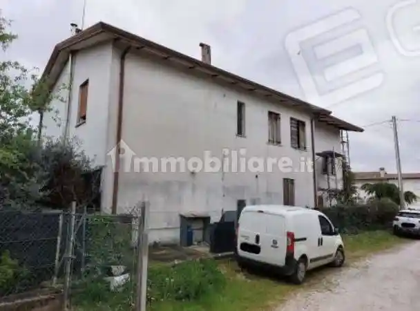 Casa indipendente in vendita a Paese